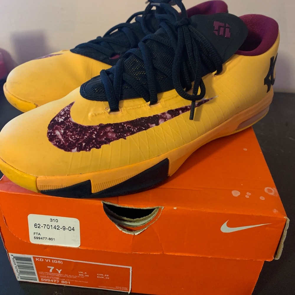 Nike KD VI
